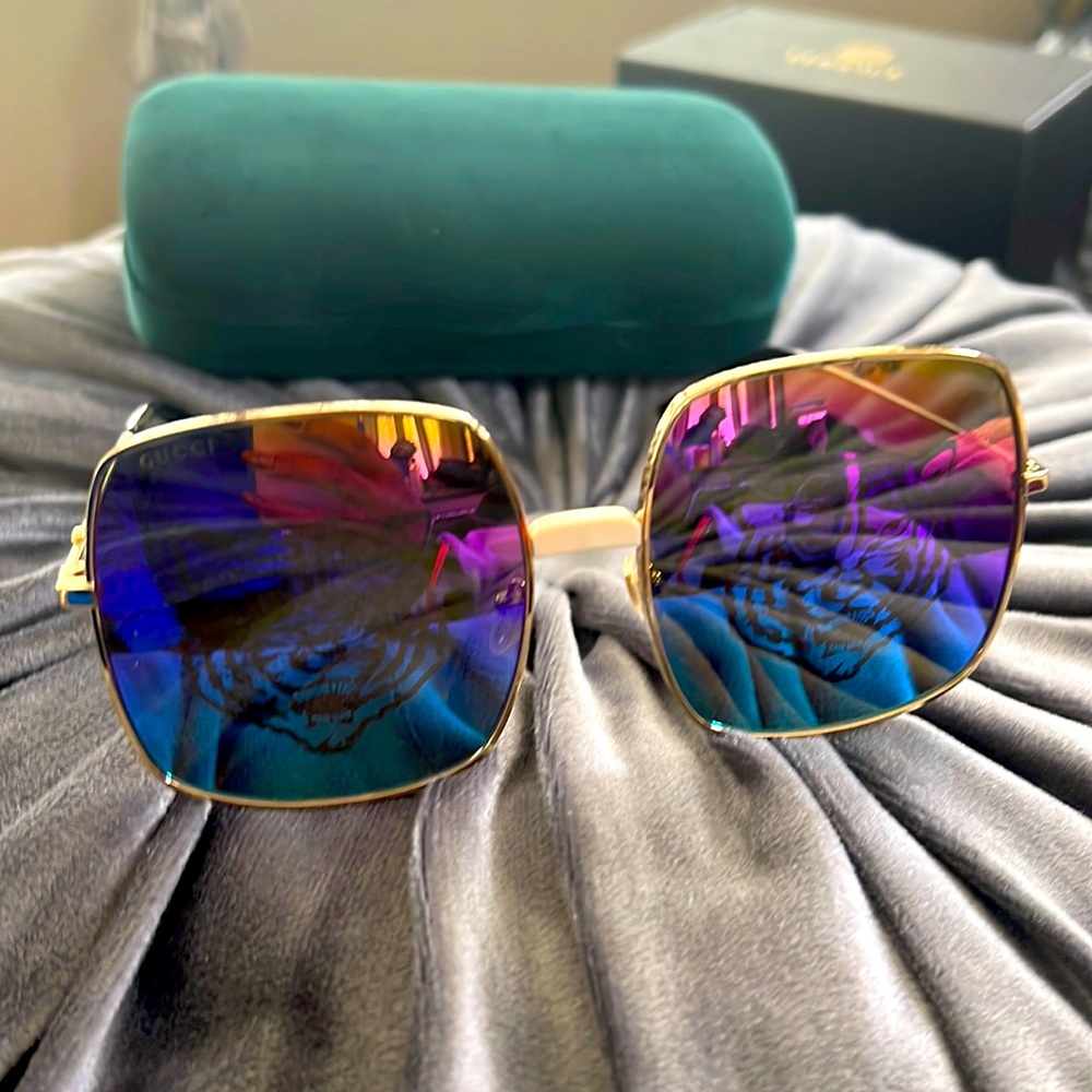 Gucci Sunglasses GG0414S